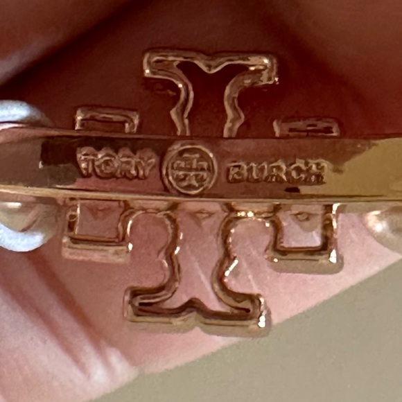 Tory Burch Rose  Gold Britten logo and Pearl cuff  Bracelet - Picture 4 of 7